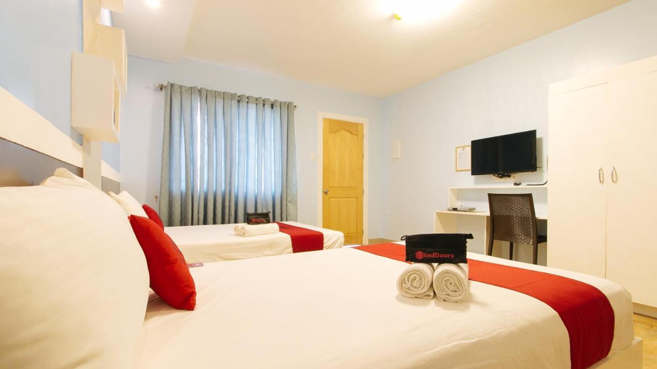 Reddoorz Plus Near Lapasan Plaza كاجايان دي أورو المظهر الخارجي الصورة