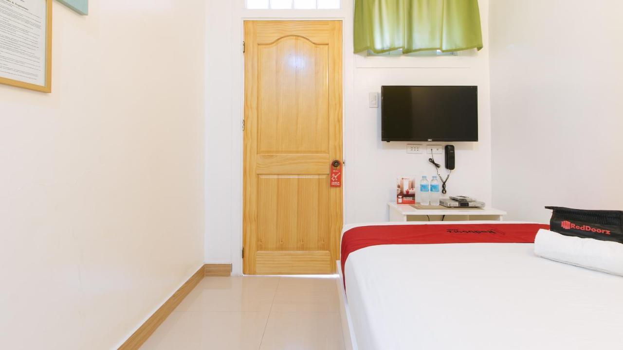 Reddoorz Plus Near Lapasan Plaza كاجايان دي أورو المظهر الخارجي الصورة