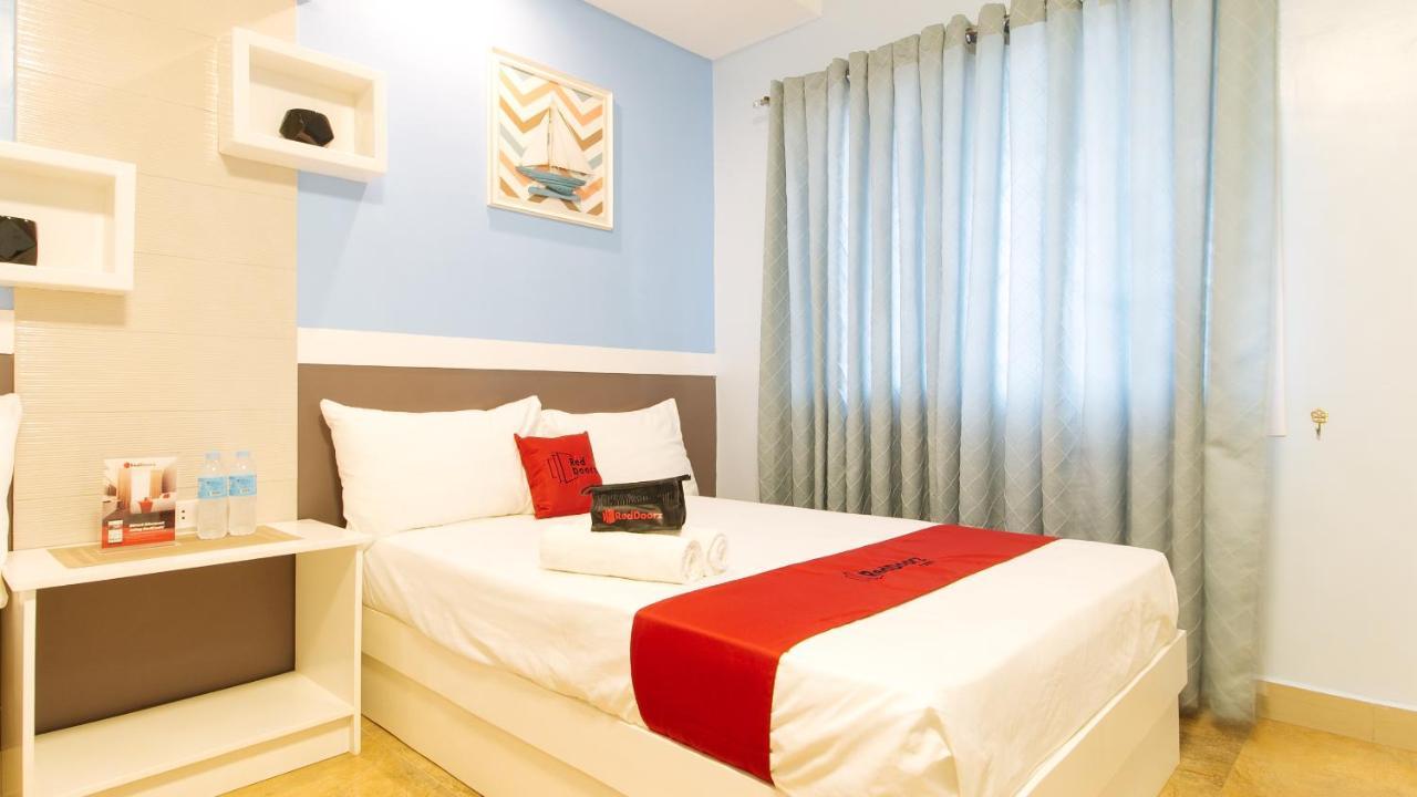 Reddoorz Plus Near Lapasan Plaza كاجايان دي أورو المظهر الخارجي الصورة