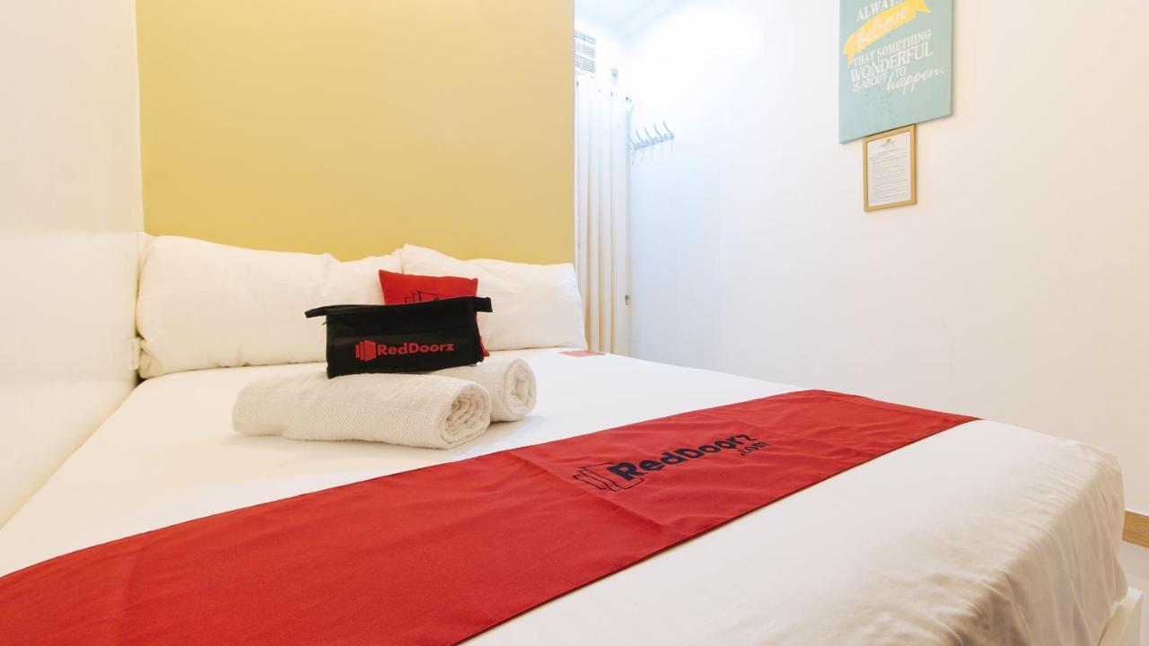 Reddoorz Plus Near Lapasan Plaza كاجايان دي أورو المظهر الخارجي الصورة